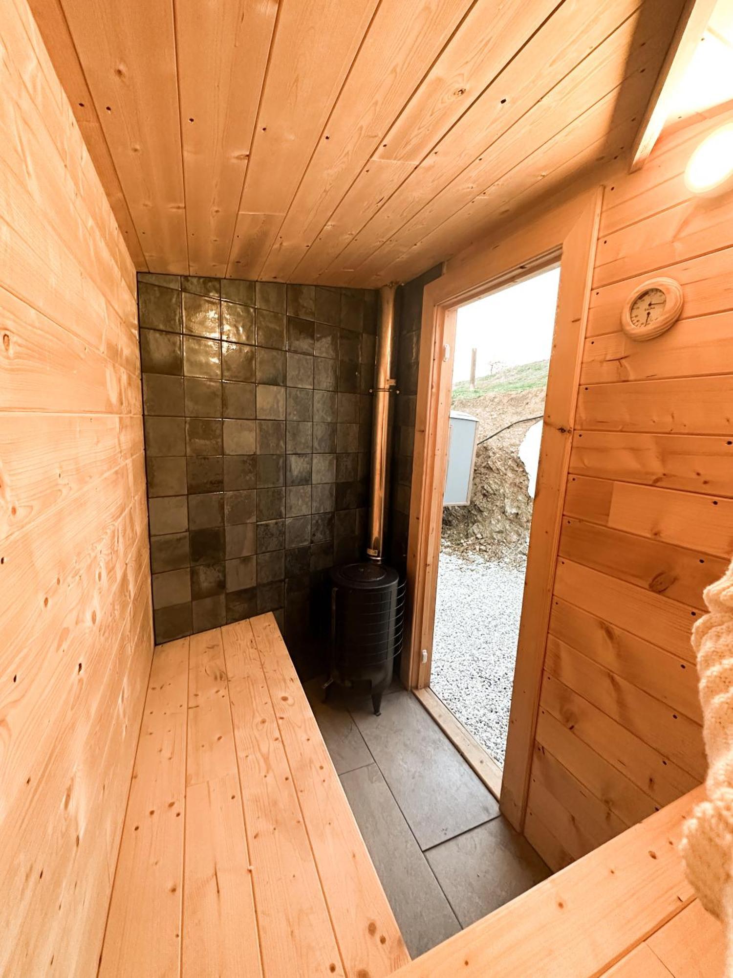 Romantic Accommodation - Hottub & Sauna Almogia Bagian luar foto